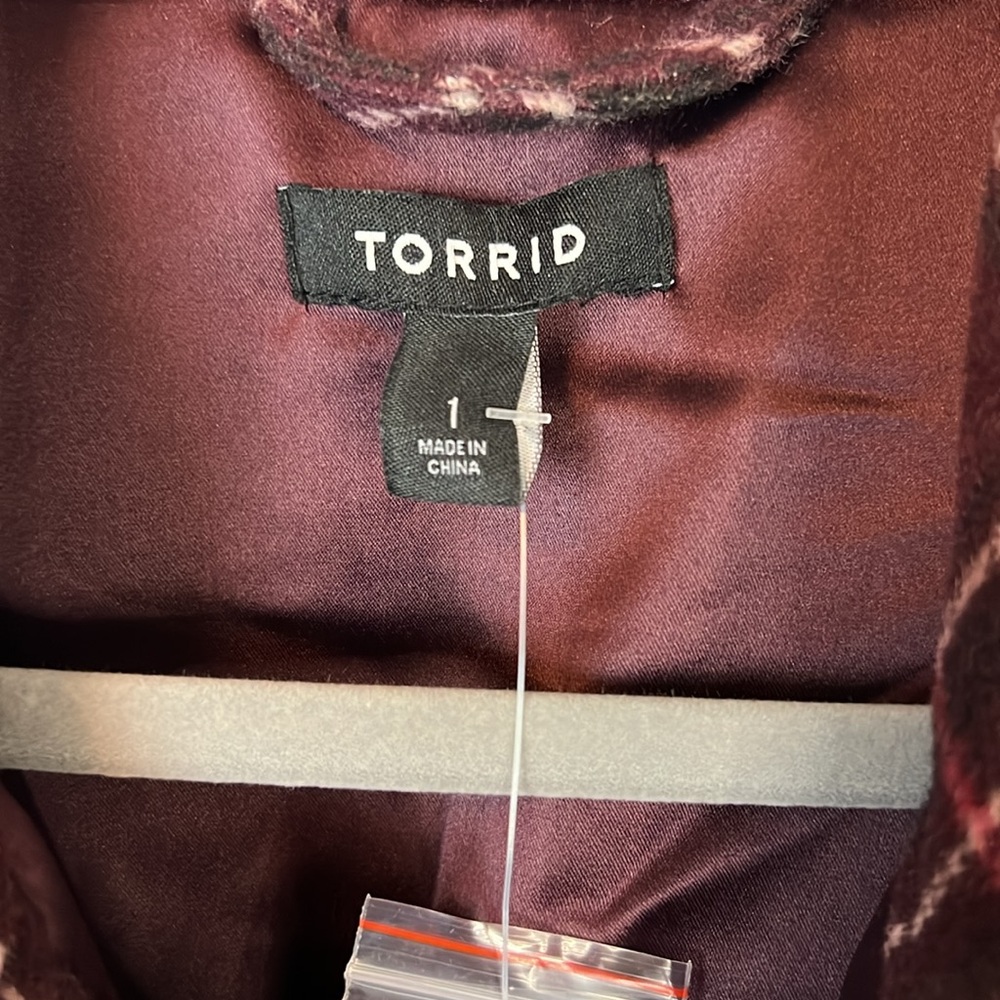 New Torrid Women’s Size 1X Winetasting Color Cozy Double Knit Shacket - Picture 2 of 7